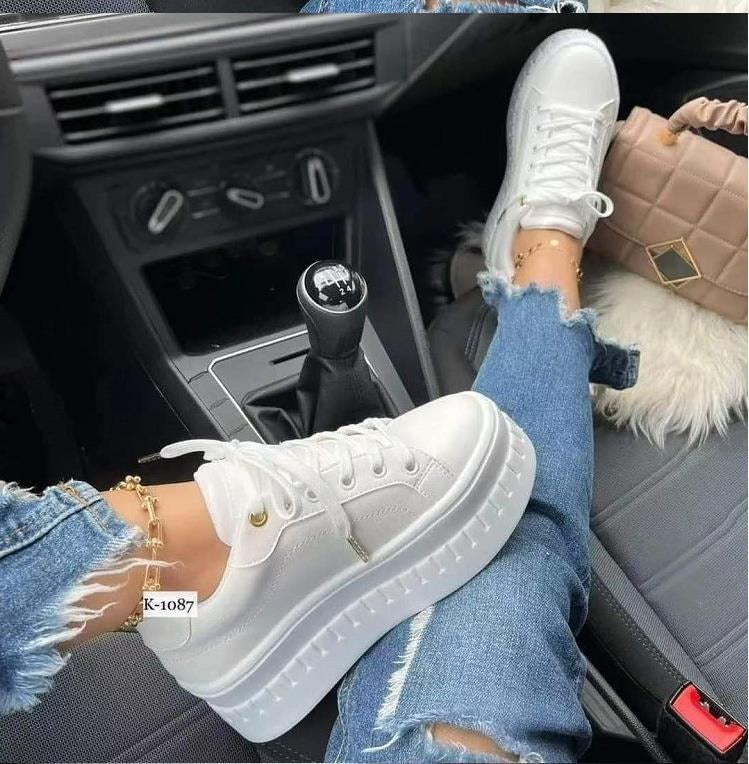 Women's thick soled lace up casual flat sole shoes, women's shoes, Korean version trendy couple shoes