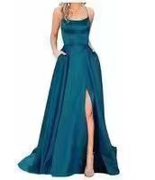 2023 Amazon European and American cross-border new bridesmaid dress long dress small tail strap solid color banquet evening dress
